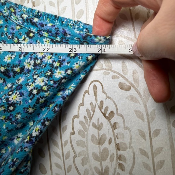 Torrid Women Blue Floral Ruffle Smocked Babydoll Cami Tank Top Plus Size 5 5X - Picture 9 of 10